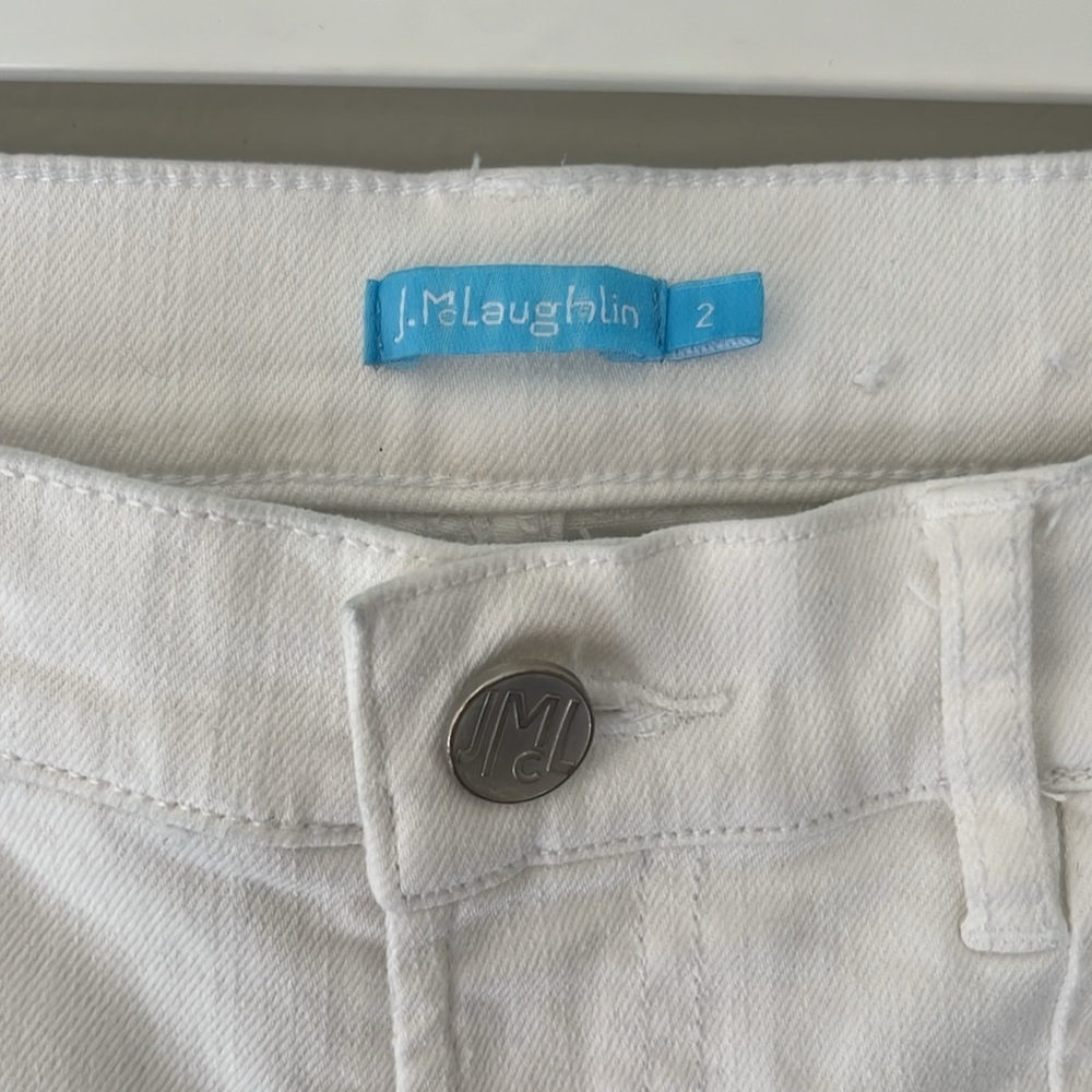 J McLaughlin White Straight-Leg sailor styled jeans. Size 2 - Picture 3 of 6